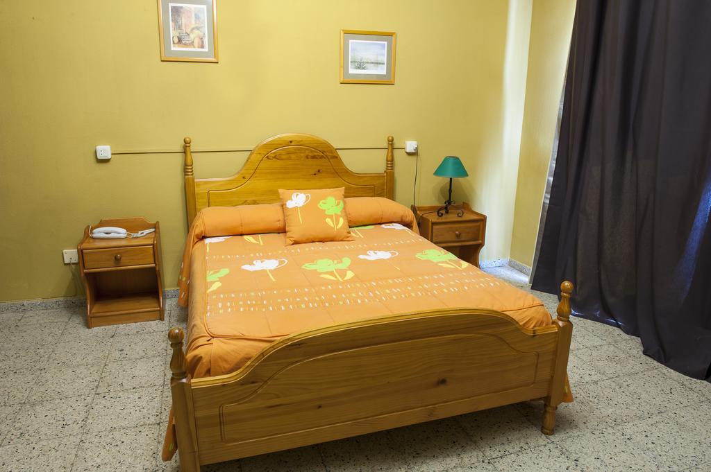 La Casona Del Pinar Albergue San Rafael Kamer foto