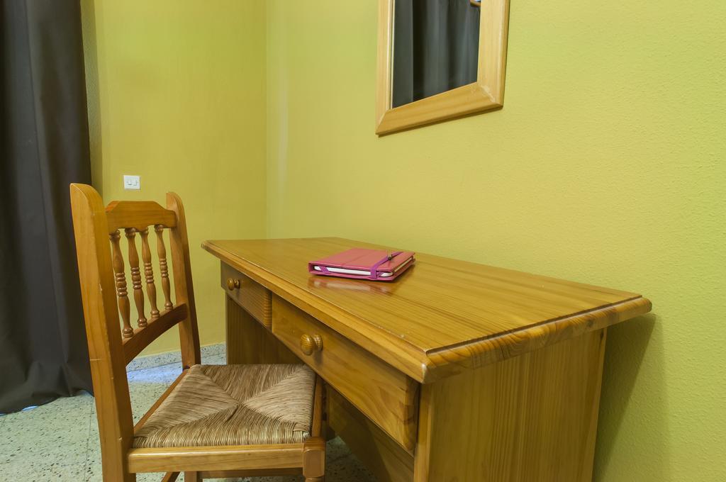 La Casona Del Pinar Albergue San Rafael Kamer foto