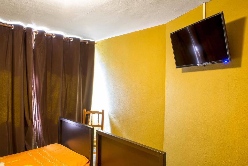 La Casona Del Pinar Albergue San Rafael Buitenkant foto